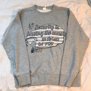 UNIQLO Peanuts Grey Pullover Sweatshirt